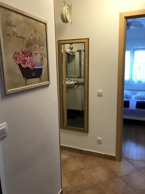 Apartment On Hvar Island ฮวาร์ ภายนอก รูปภาพ